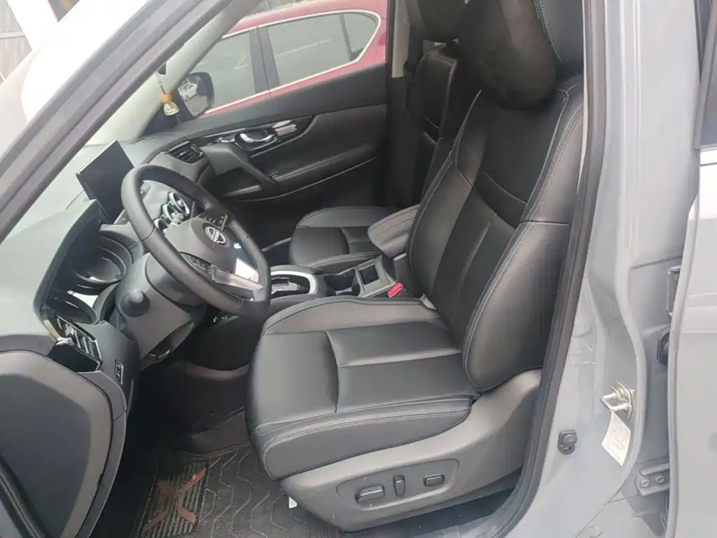Nissan X-Trail — миниатюра 15