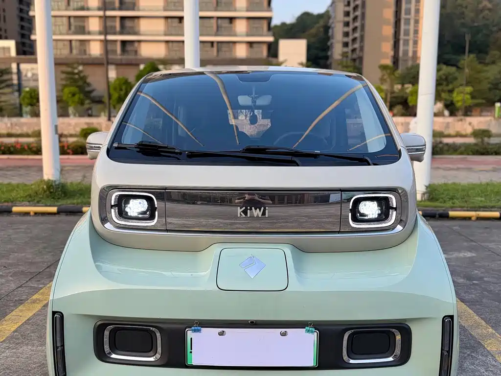 Baojun KiWi EV — миниатюра 2