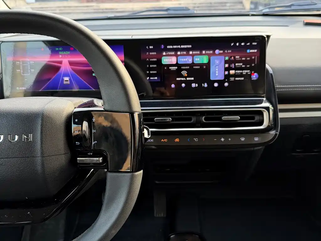 Baojun KiWi EV — миниатюра 17
