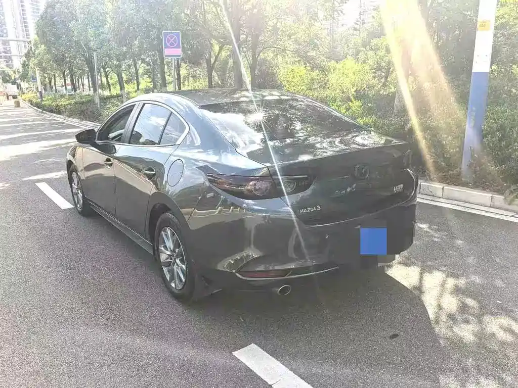 Mazda 3 Axela — миниатюра 7
