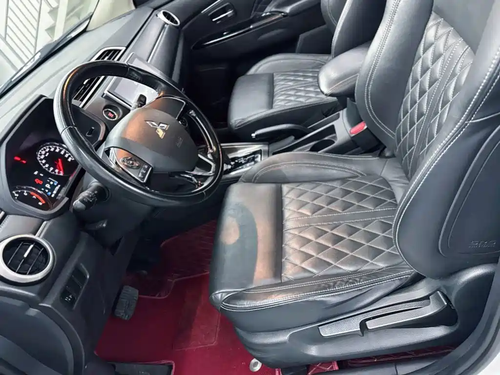Mitsubishi ASX — миниатюра 15
