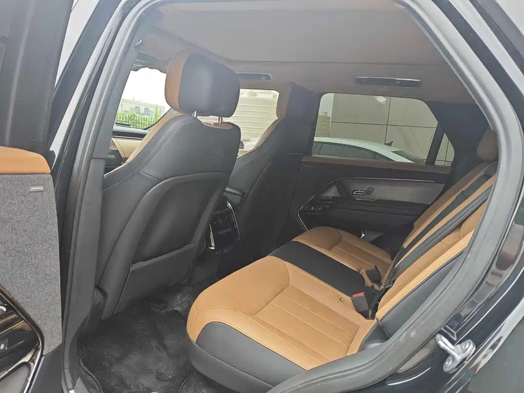 Land Rover Sport — миниатюра 8