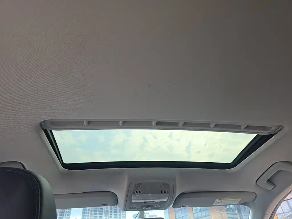 Audi A4L — миниатюра 23