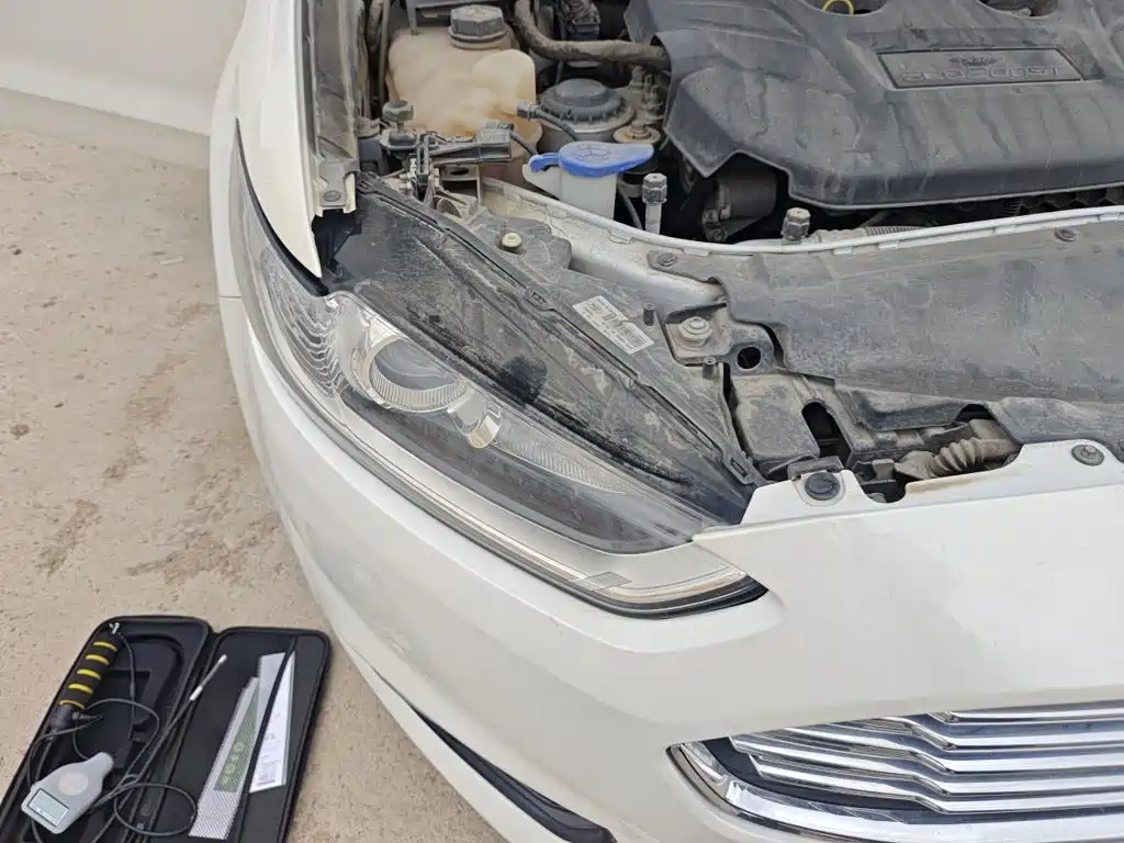 Ford Mondeo — миниатюра 7