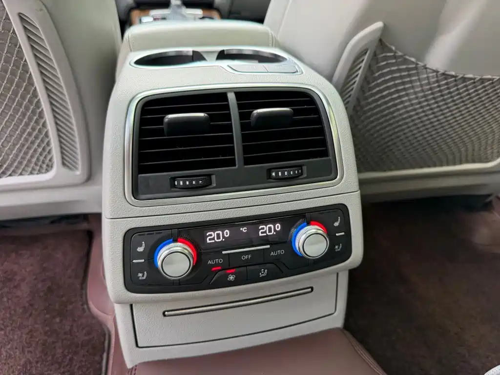 Audi A6L — миниатюра 11