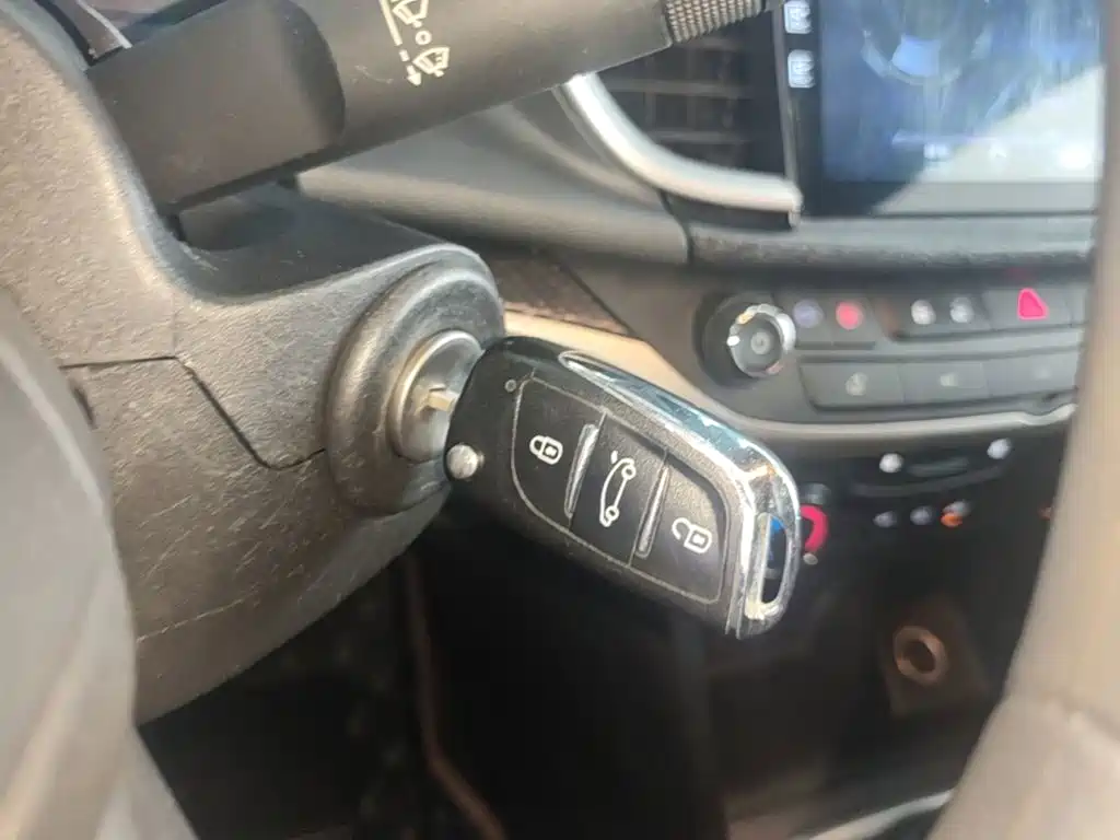 Buick Excelle — миниатюра 9
