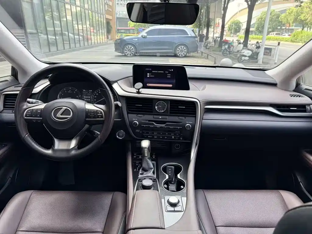 Lexus RX — миниатюра 19