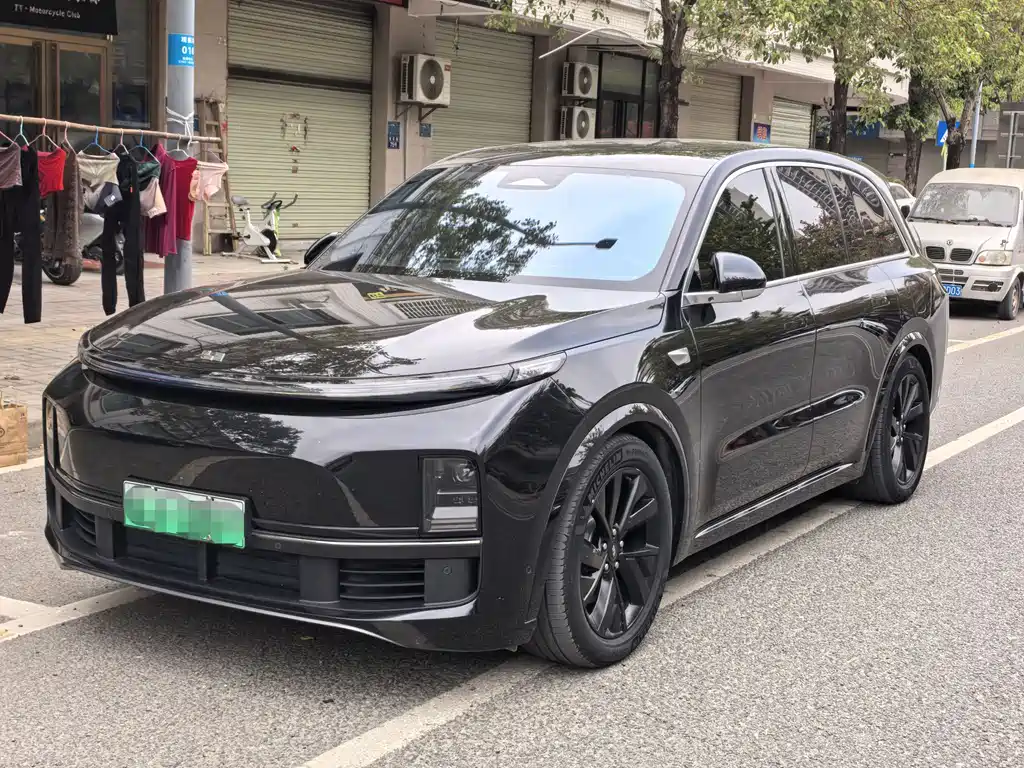 Li Auto IDEAL L8