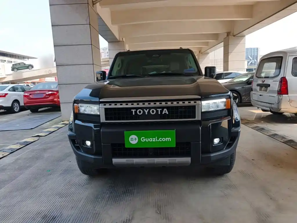Toyota Prado — миниатюра 3