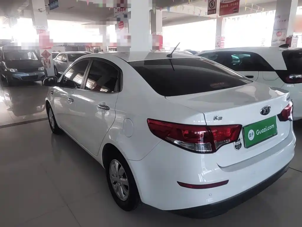 Kia K2 — миниатюра 5