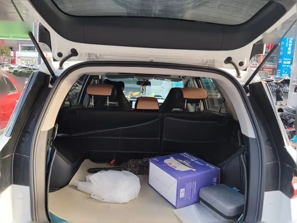 Geely Haoyue PRO — миниатюра 10