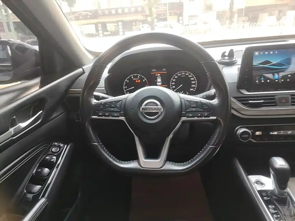 Nissan Teana — миниатюра 11
