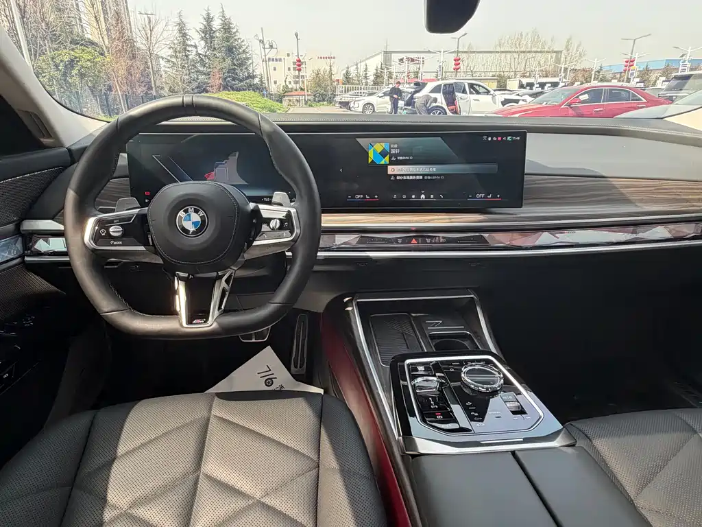 BMW 7 Series 7 2023 735Li M Sport