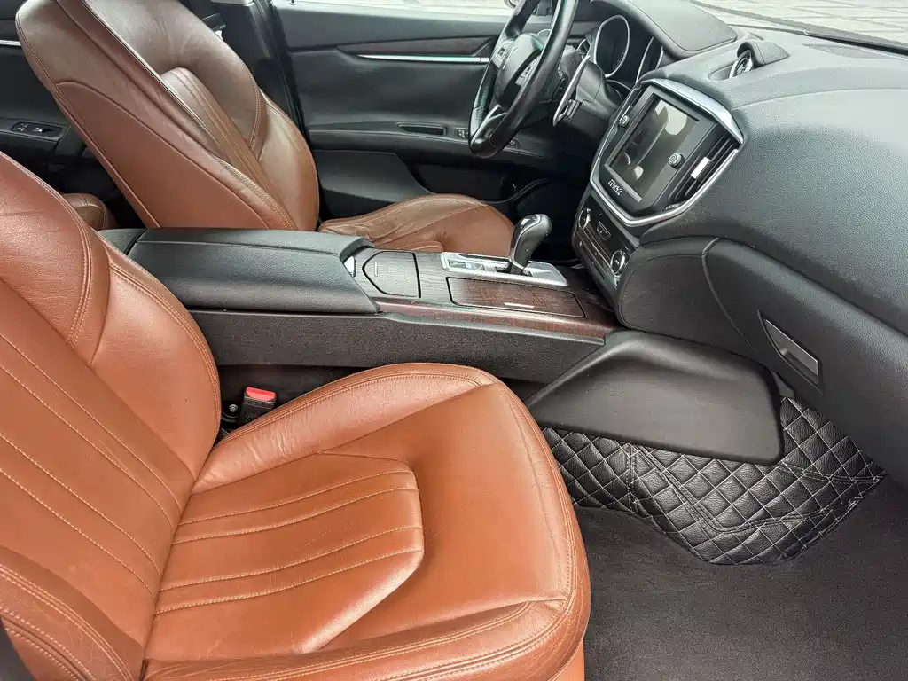 Maserati Ghibli — миниатюра 4