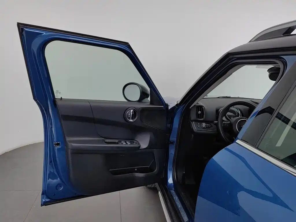 MINI Mini Countryman — миниатюра 8