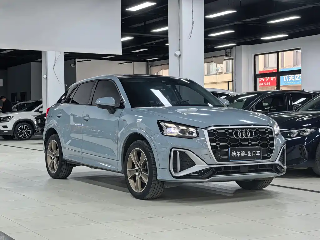 Audi Q2L — миниатюра 3