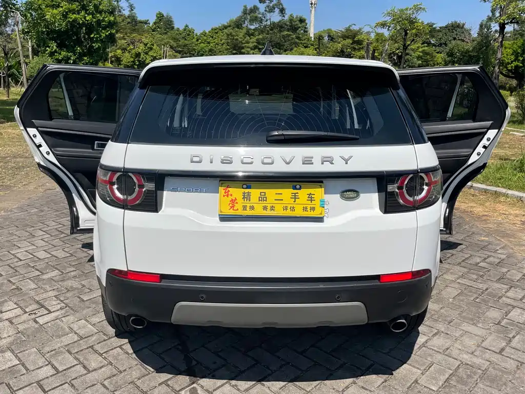 Land Rover Discovery Sport — миниатюра 6