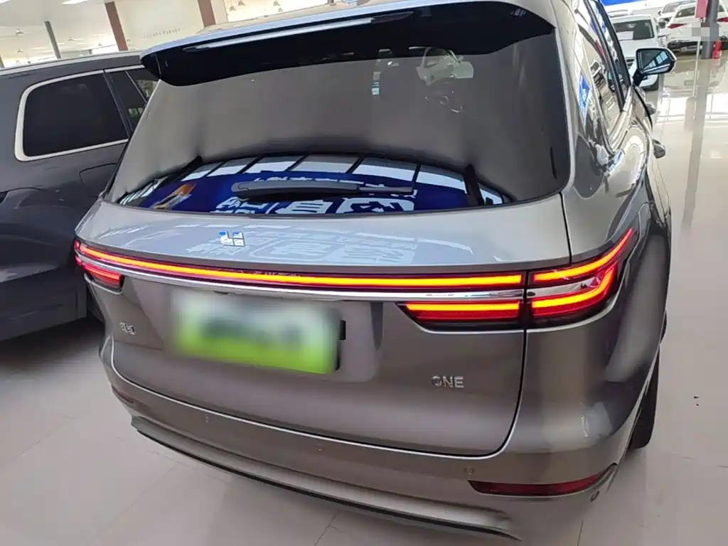 Li Auto Li ONE — миниатюра 6