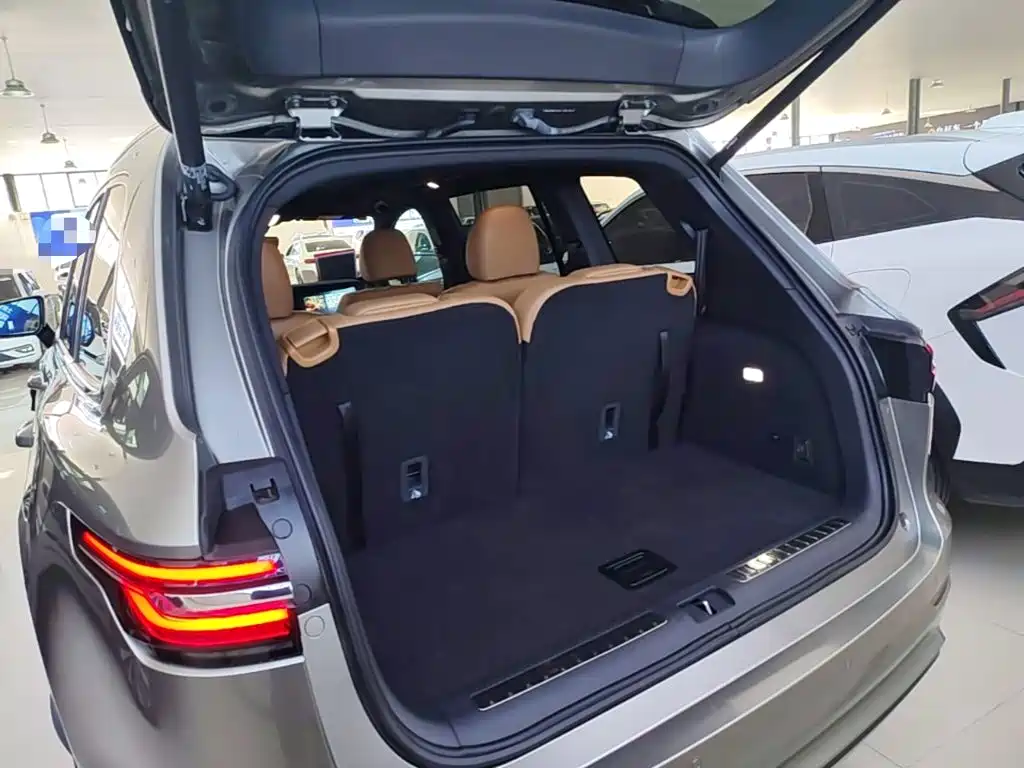 Li Auto Li ONE — миниатюра 19