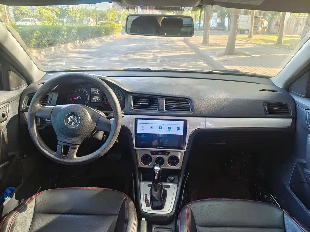 Volkswagen Lavida — миниатюра 7