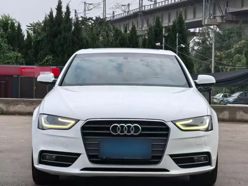 Audi A4L — миниатюра 7