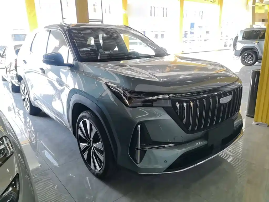 Geely Boyue L — миниатюра 4