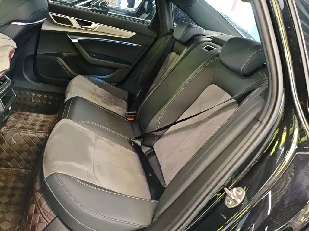 Audi A6L — миниатюра 13