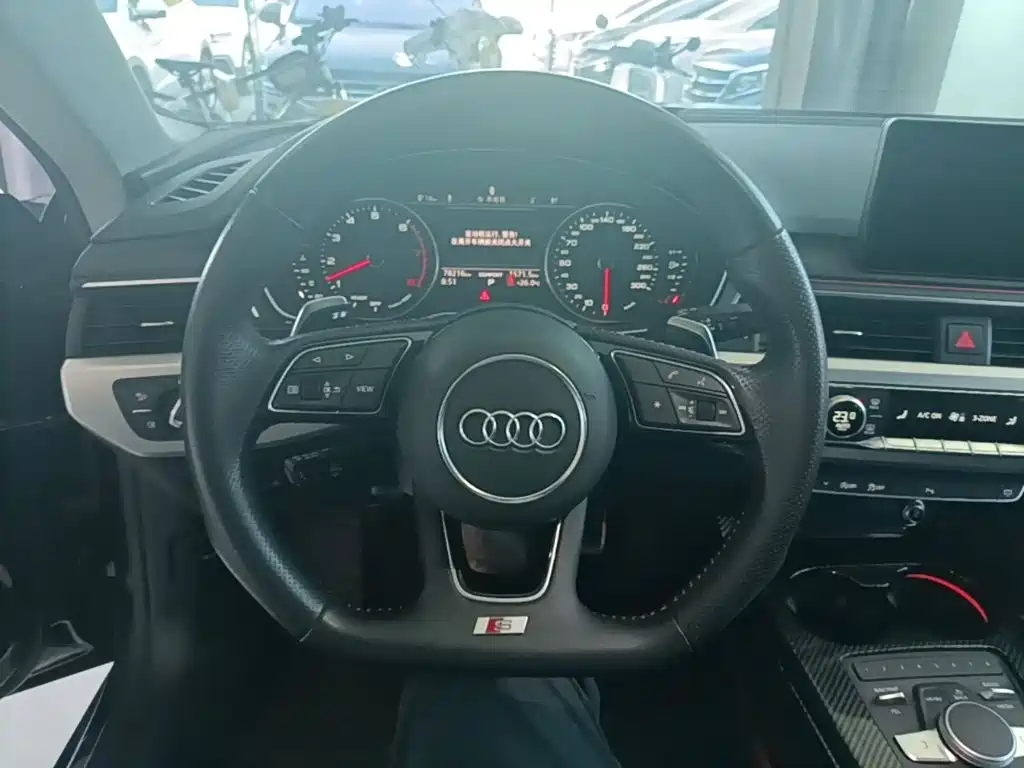 Audi A5 (Import) — миниатюра 11