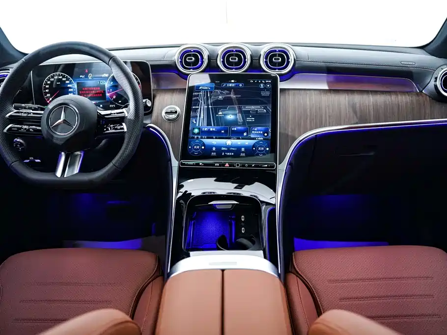 Mercedes-Benz GLC — миниатюра 14