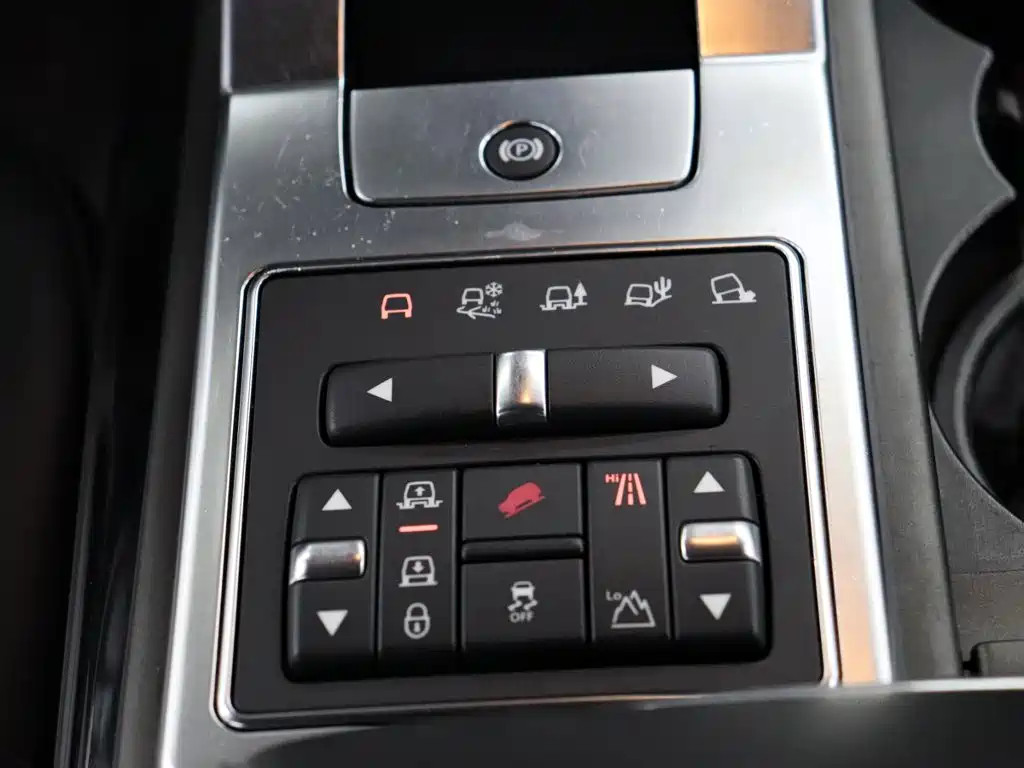 Land Rover Sport — миниатюра 23