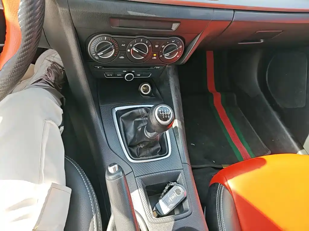 Mazda 3 Axela — миниатюра 14