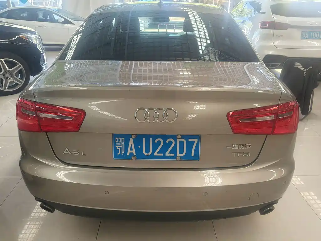 Audi A6L — миниатюра 13