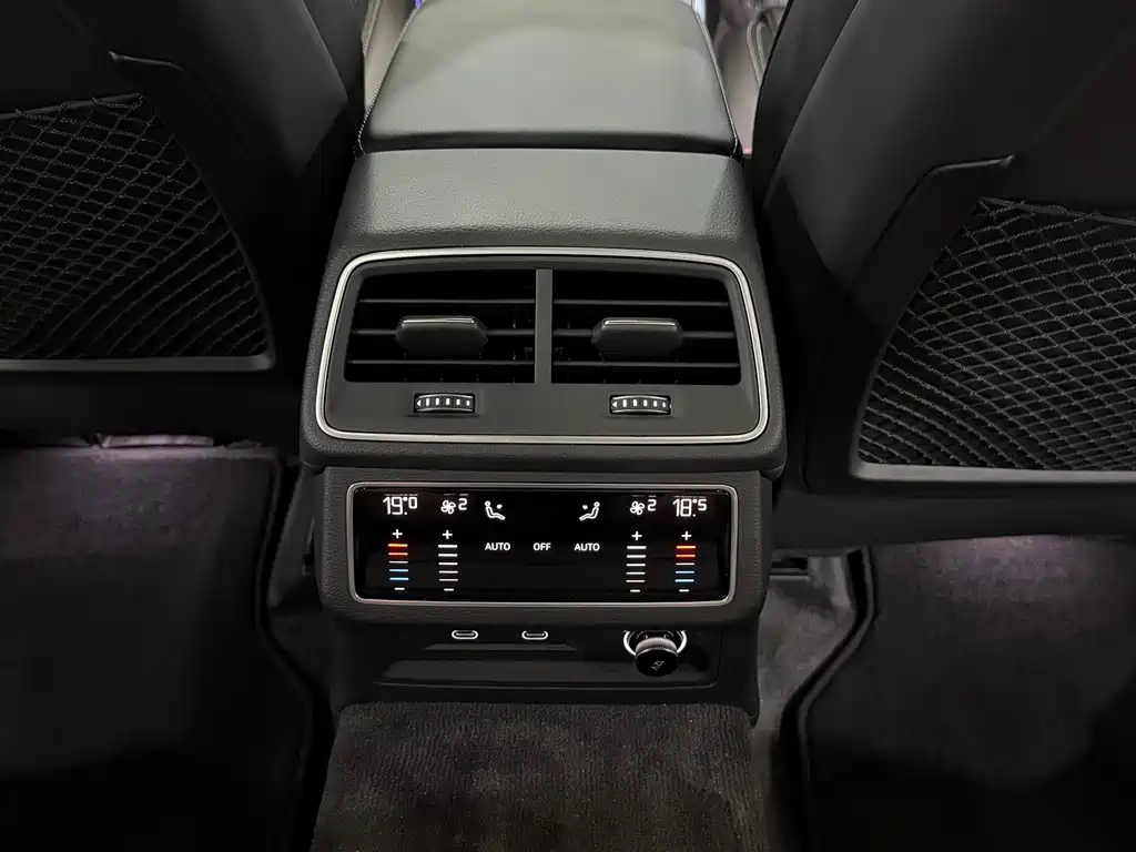 Audi A6L — миниатюра 6