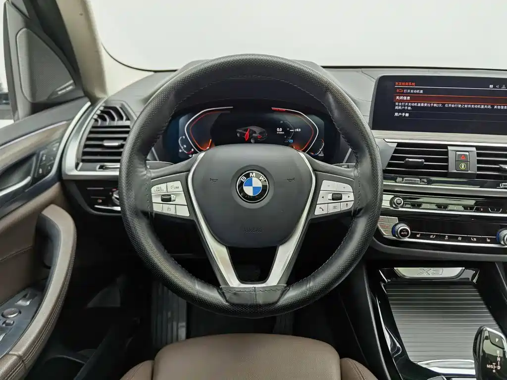 BMW X3 — миниатюра 11