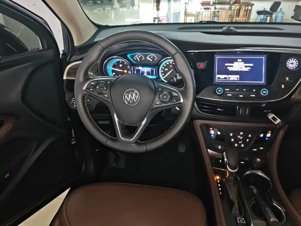 Buick Envision Plus — миниатюра 11