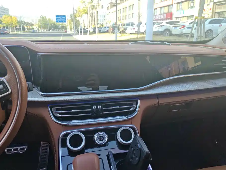 Hongqi Hongqi H9 — миниатюра 13