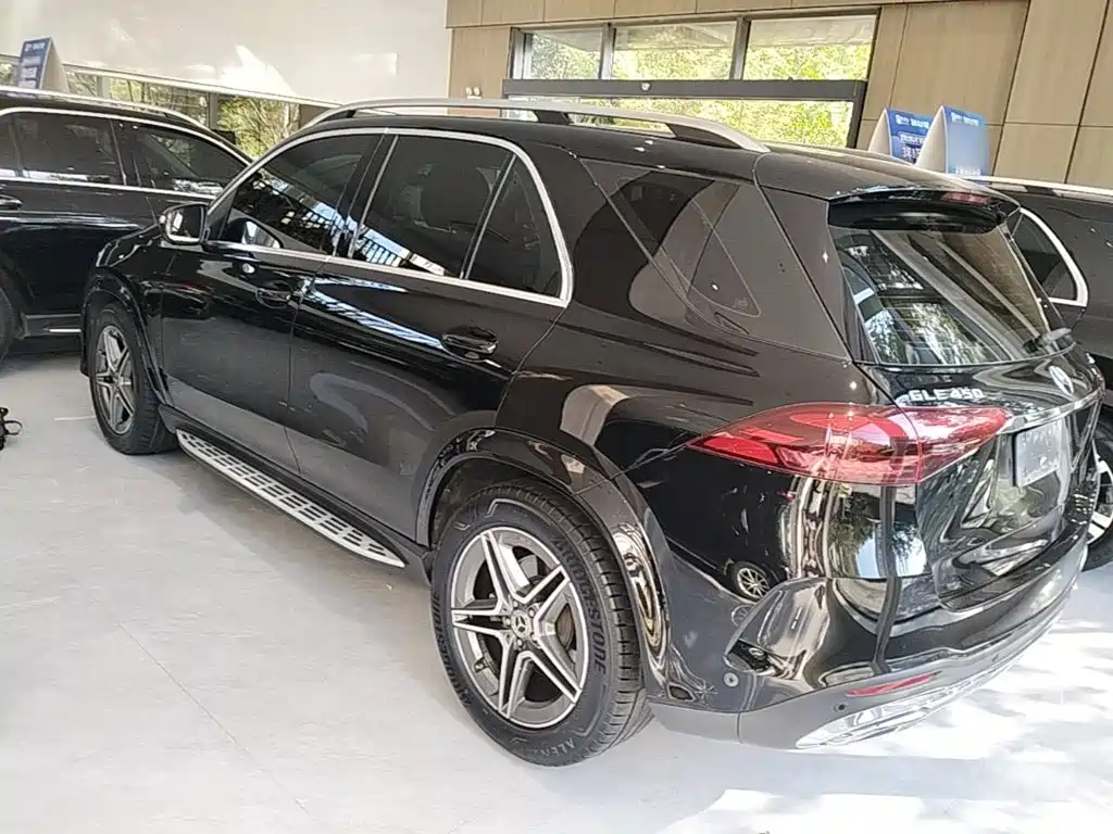 Mercedes-Benz GLE (Import) — миниатюра 5