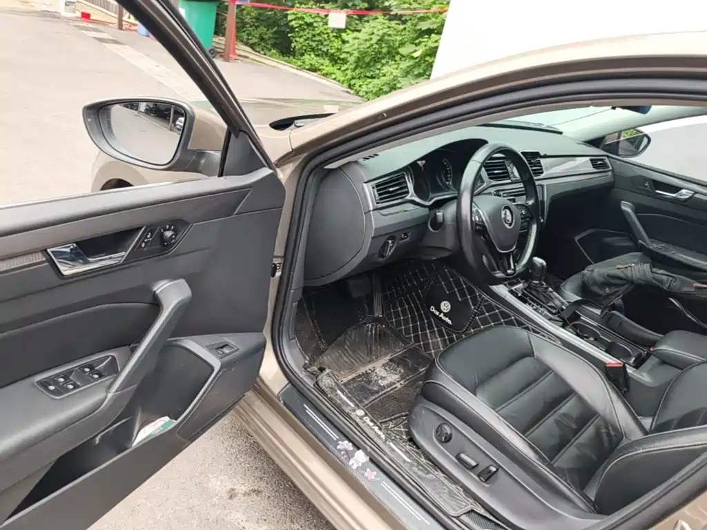 Volkswagen Passat — миниатюра 16