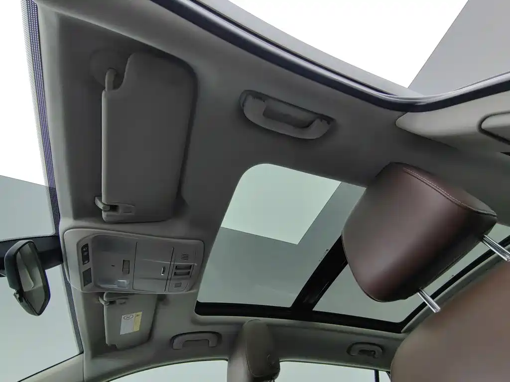 Buick Envision Plus — миниатюра 14