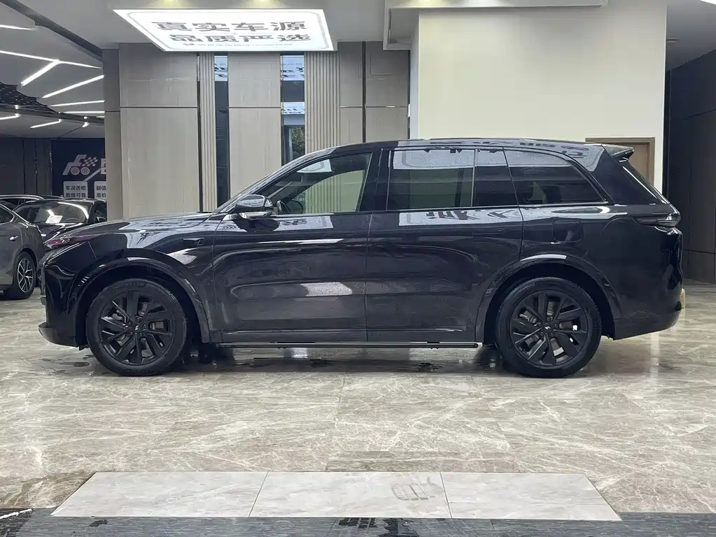 Li Auto Li L8 — миниатюра 4