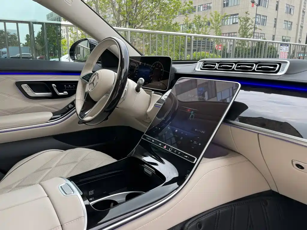 Mercedes-Benz S-Class — миниатюра 22