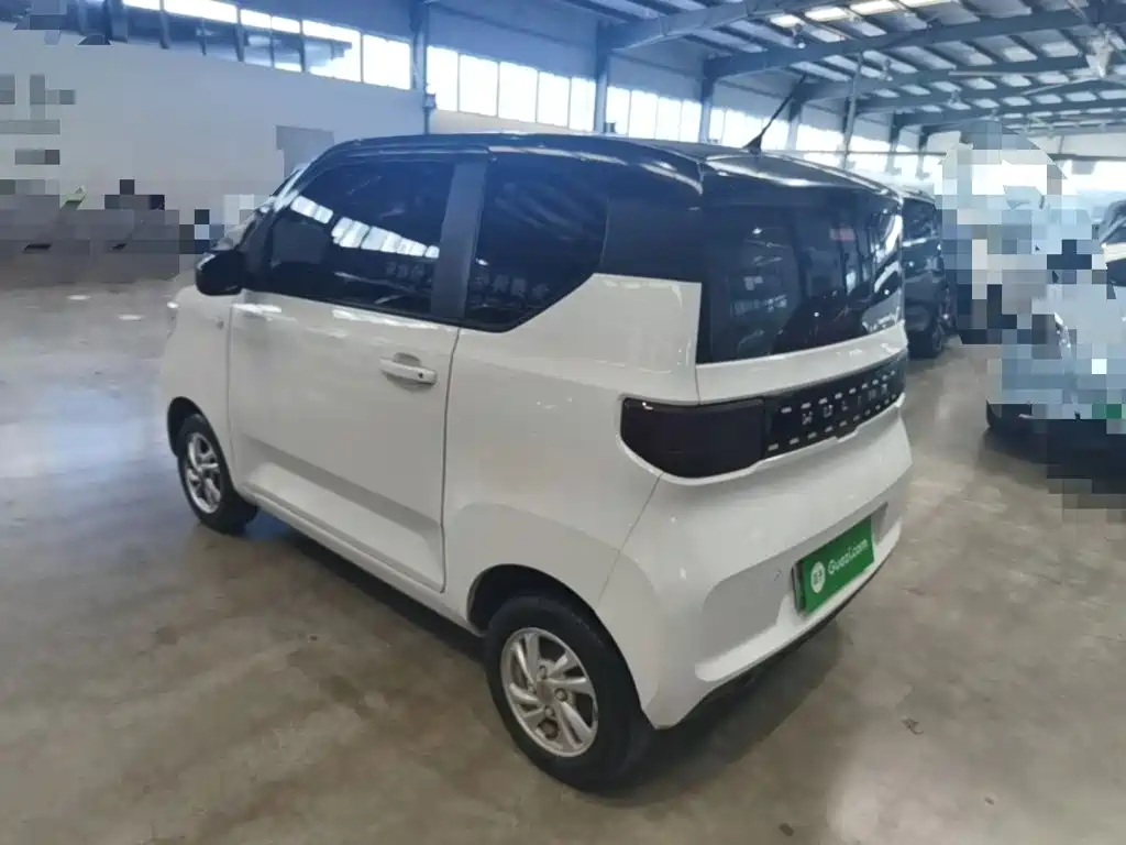 Wuling MINIEV — миниатюра 5