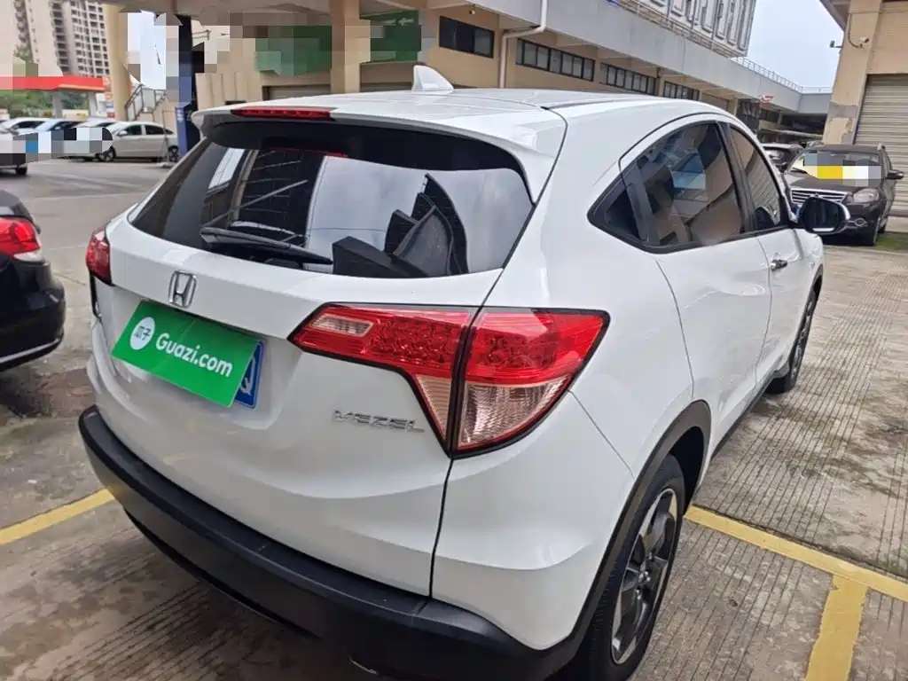 Honda Vezel — миниатюра 7