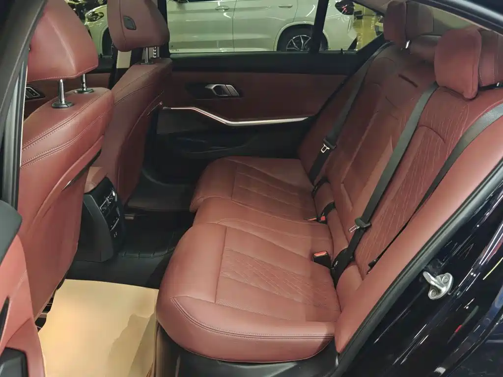 BMW i3 — миниатюра 17
