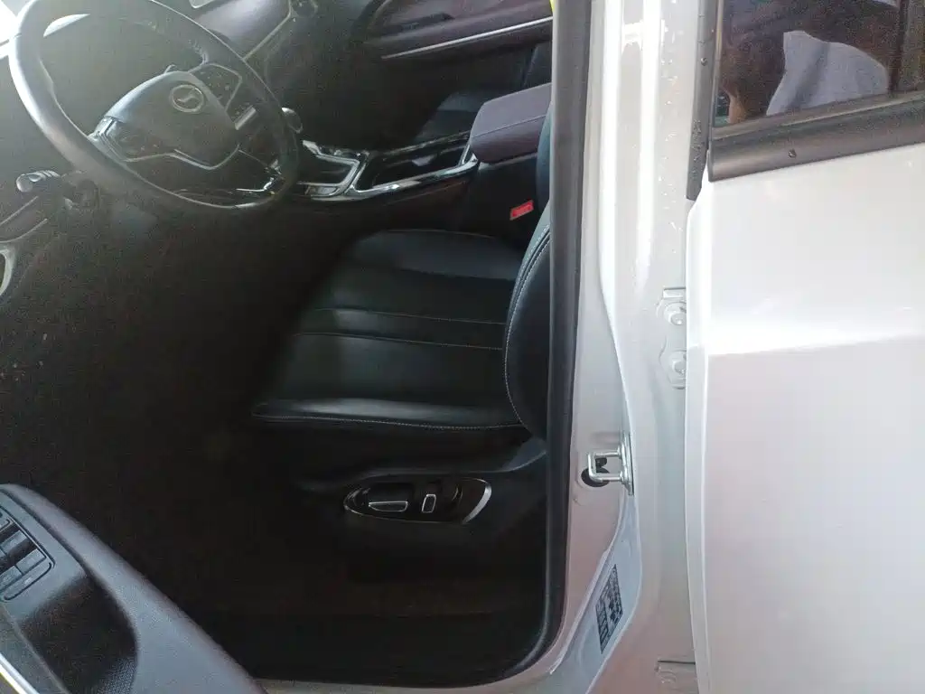 GAC Motor Trumpchi M6 — миниатюра 12