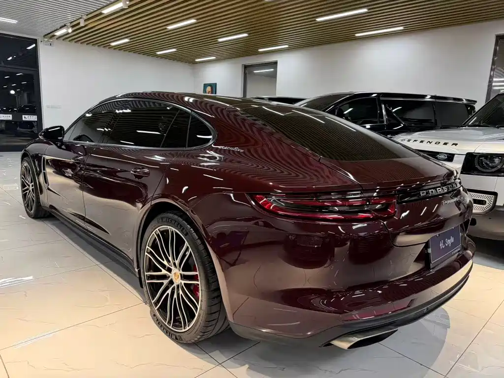 Porsche Panamera — миниатюра 4