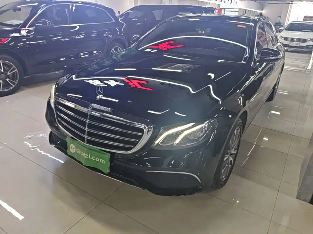 Mercedes-Benz E-Class — миниатюра 2