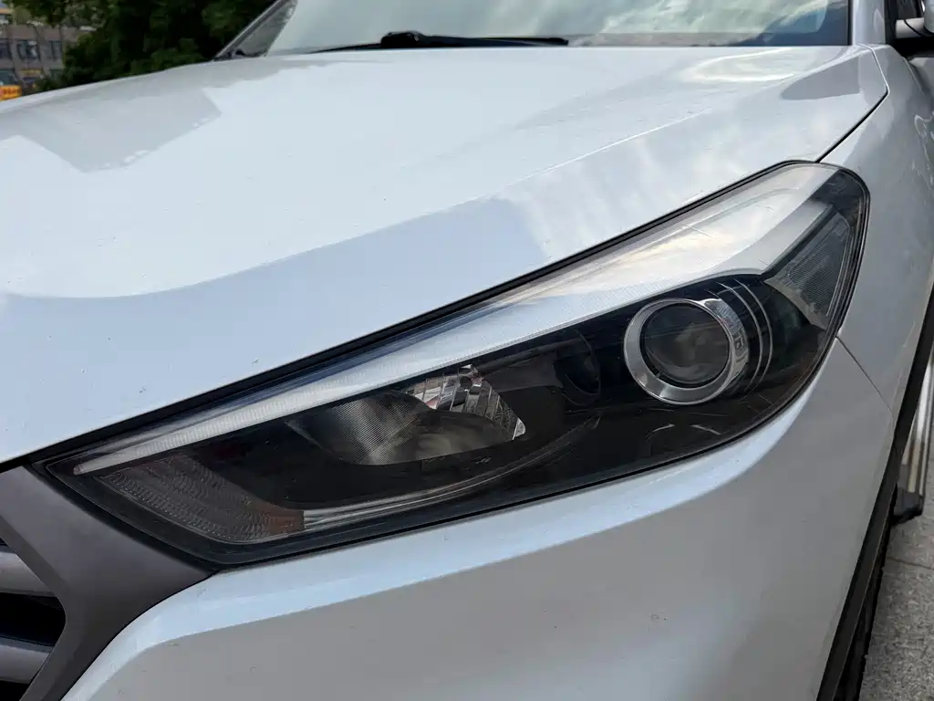 Hyundai Tucson — миниатюра 12