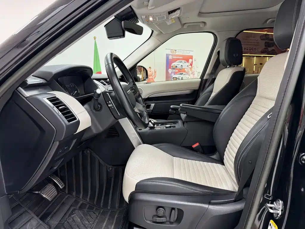Land Rover Discovery 2021 360PS R-Dynamic S