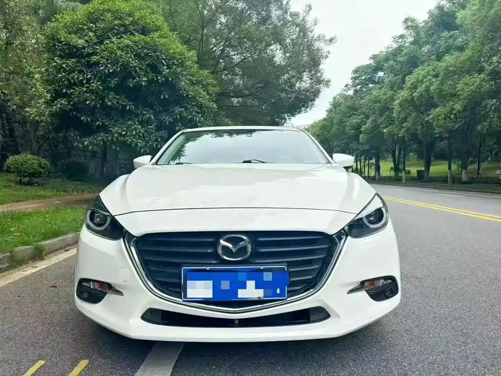 Mazda 3 Axela — миниатюра 2